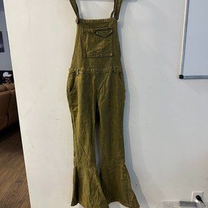 Chaser Flared Crossback Overalls Vintage Olive Wash size M NWT